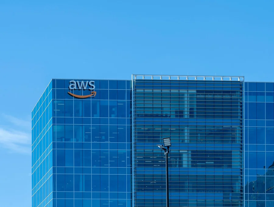 Amazon Deliveries Delayed in UAE Amid Conflicts With Iran